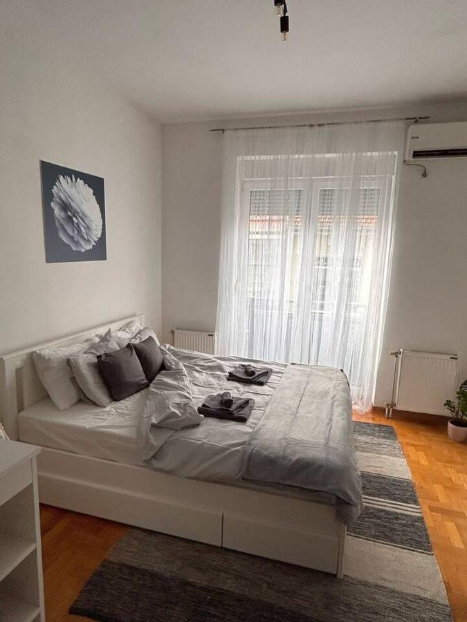 Appartamento S11 Novi Sad Esterno foto